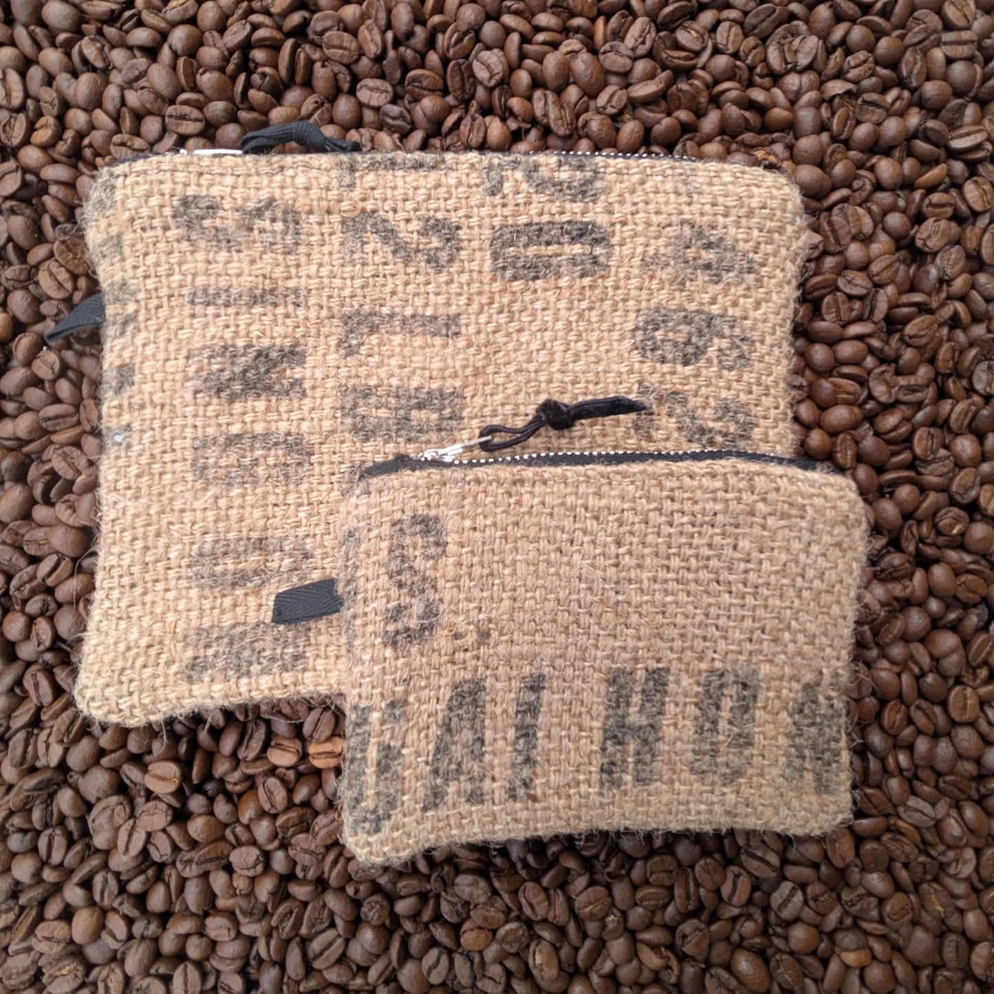 Výhodné balení: 2x černá kosmetická taštička Coffee Lovers (-20%)